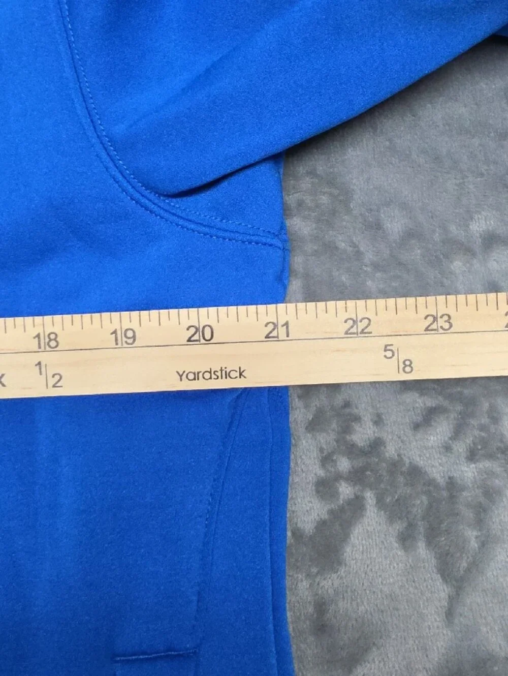 The North Face Men's Royal Blue Half-Zip Fleece Pullover